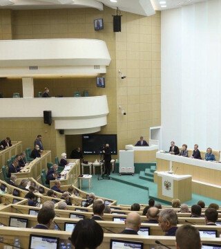 Сенаторы пообещали рыбопромышленникам парламентские слушания